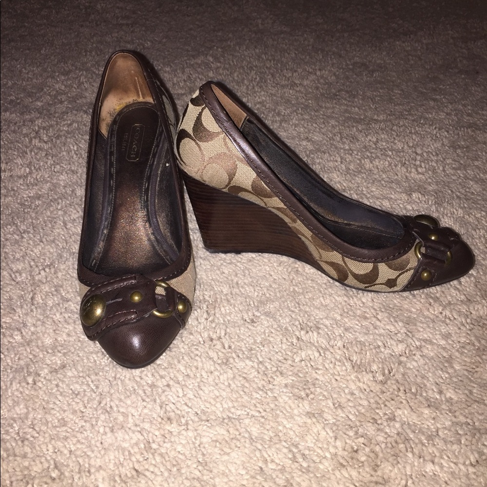 Coach Wedges